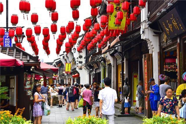 杭州西湖需要門票嗎？——深度解讀西湖景區(qū)的門票政策與旅游體驗(yàn)，深度解讀，杭州西湖景區(qū)的門票政策與旅游體驗(yàn)問(wèn)答